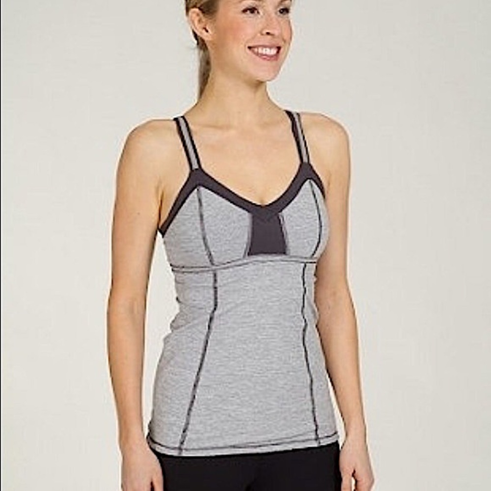 Lululemon Light Up Tank Size 6